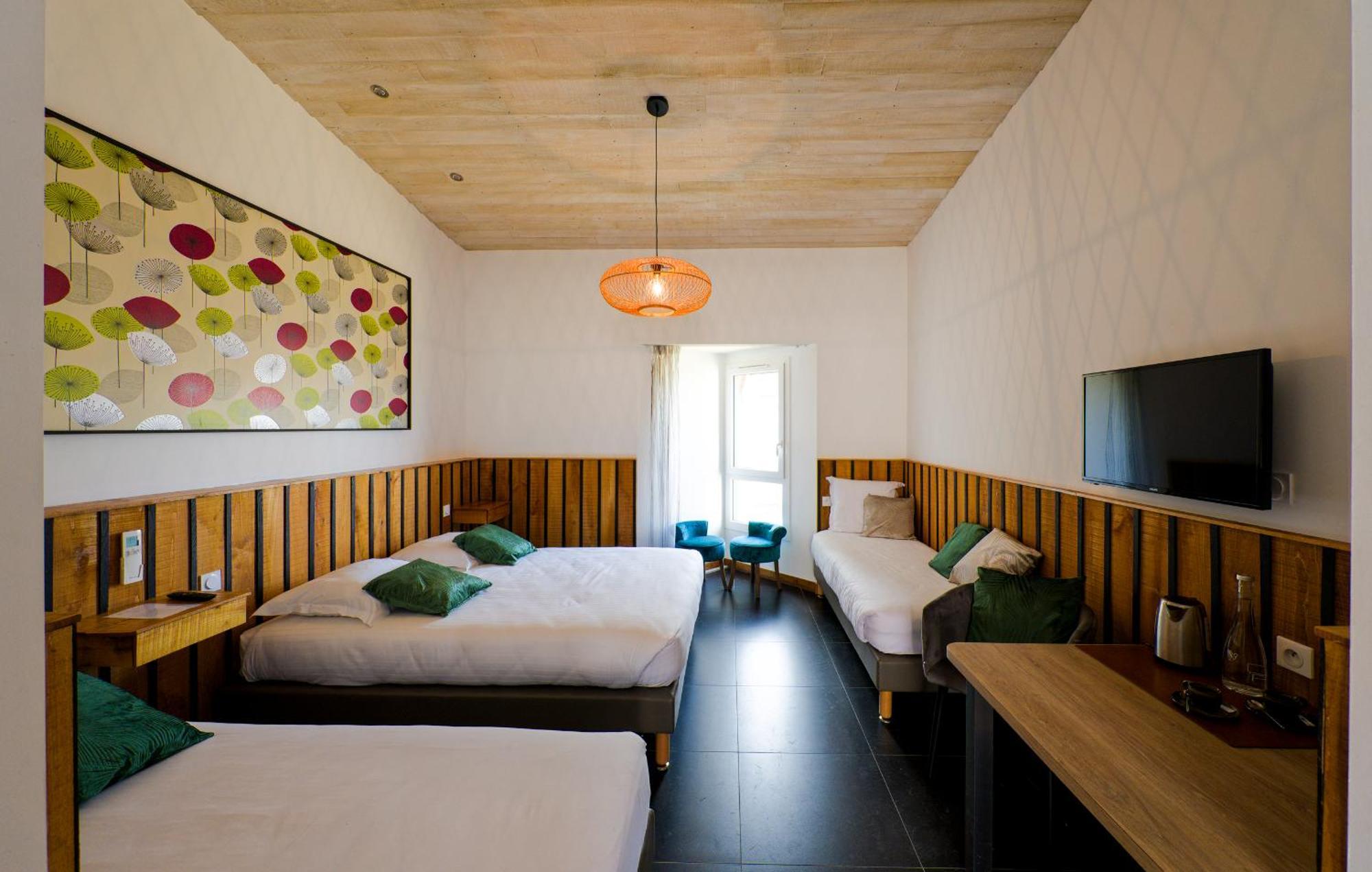 Cit'Hotel Le Relais Du Boisniard Chambretaud Exterior photo