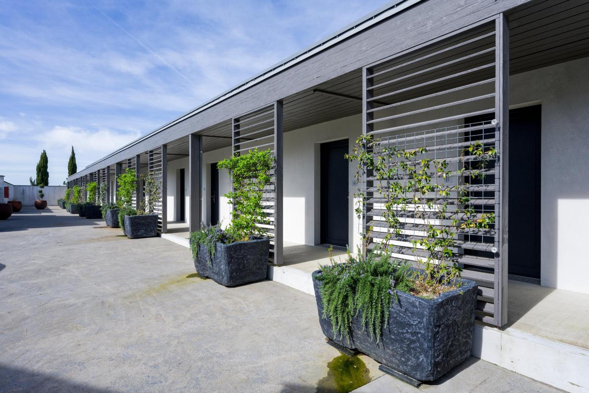 Cit'Hotel Le Relais Du Boisniard Chambretaud Exterior photo